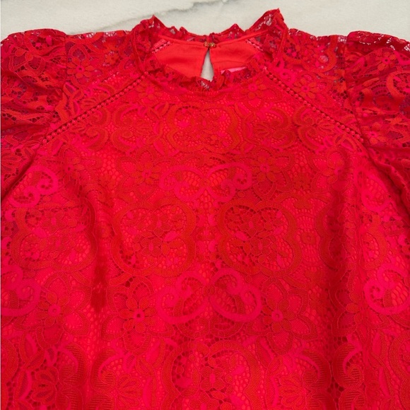 Lilly Pulitzer Averi Top Size Medium Red Lace - Picture 3 of 10